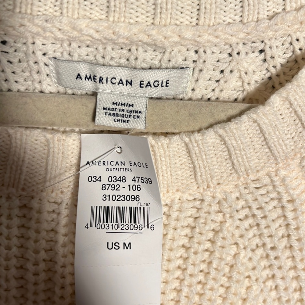 Cream colored American Eagle Cropped sweater - Picture 2 of 3